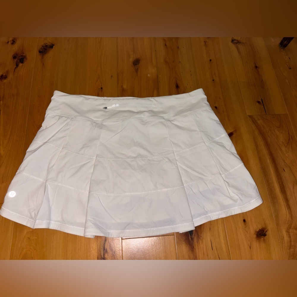 Lululemon look alike White Skirt - Picture 4 of 6